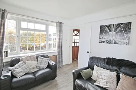 5 bedroom house to rent - Photo 2