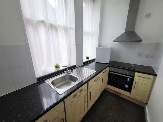 1 bedroom flat to rent - Photo 1