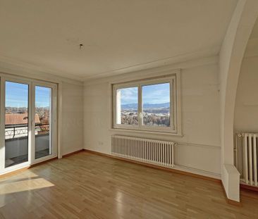 Appartement 4.5 pièces au somment de l'immeuble - Photo 1
