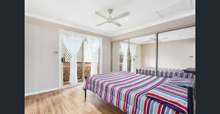 A big, beautiful Narellan Vale family home - Photo 5