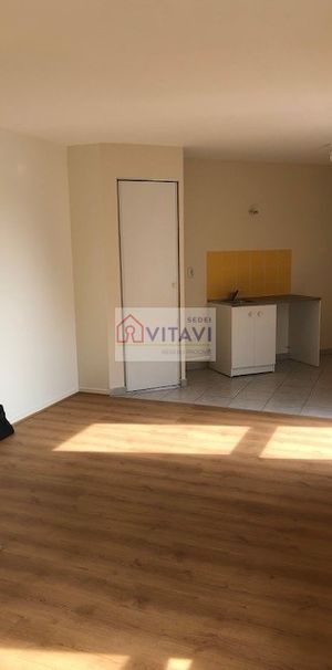 Location Appartement 1 pièce 27m² MARGNY LES COMPIEGNE 60280 - Photo 1