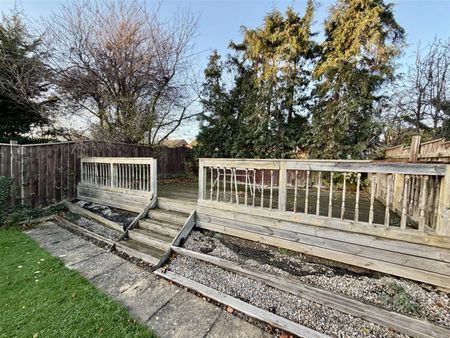 Gypsy Lane, Marton-In-Cleveland, Middlesbrough - Photo 5