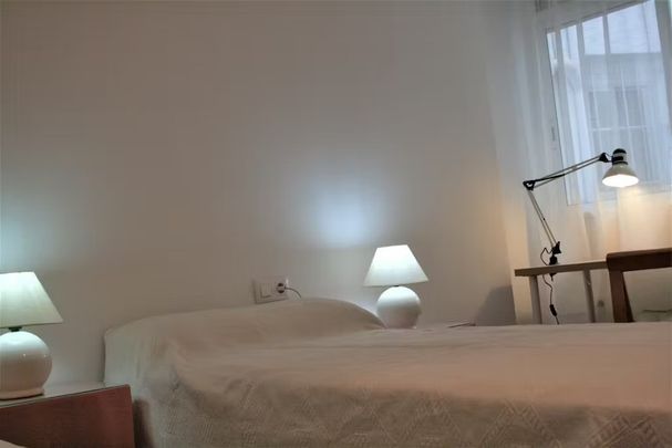 Calle Muro de los Navarros, Sevilla, Andalusia 41003 - Photo 1