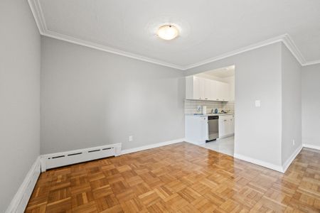 For Lease - 221 Russell Hill Road Unit# 303, Toronto, Ontario - Photo 5