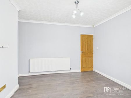 2 Bedroom Terraced House - Photo 5