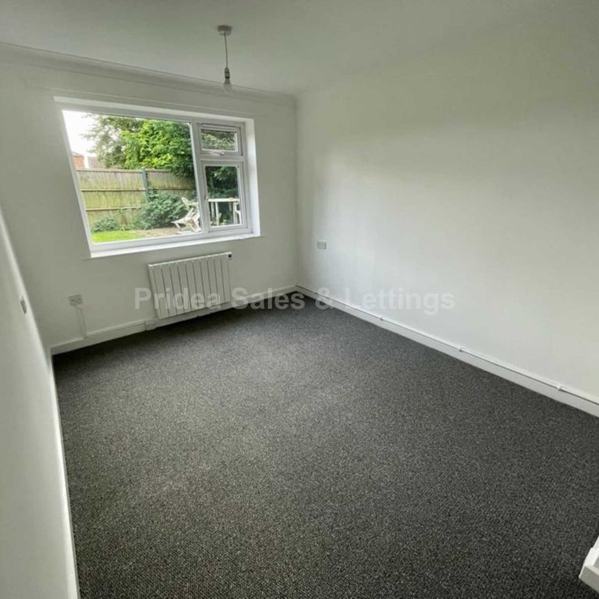 High Street, Marton - Photo 1