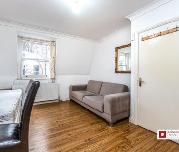 Studio to rent - Photo 2