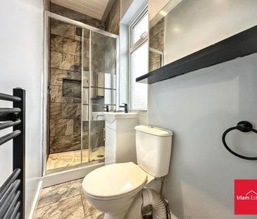 3 bedroom end of terrace house to rent - Photo 4