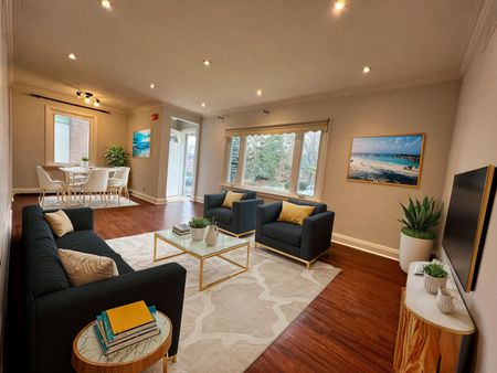 For Lease - 86 Grandview Avenue Unit# Main Fl, Markham, Ontario - Photo 2