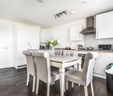 2 bedroom flat to rent - Photo 5