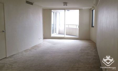 Modern 2 bedroom 2 bathroom apartment with views - Photo 3