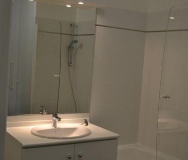 location Appartement T2 DE 51.1m² À VELIZY-VILLACOUBLAY - Photo 1