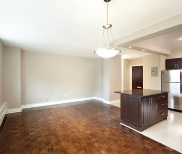 Royale Apartments - Photo 5