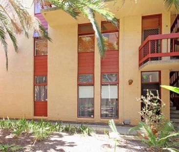 2/23 Moseley Street, Glenelg - Photo 3