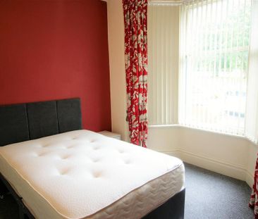 4 bedroom private hall to rent - Photo 5