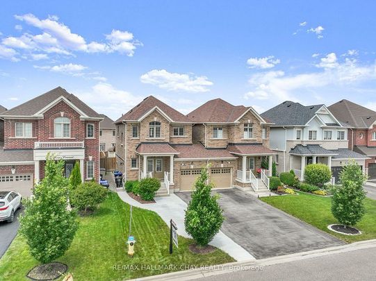 For Lease - 149 Sharpe Crescent, New Tecumseth, Ontario - Photo 1