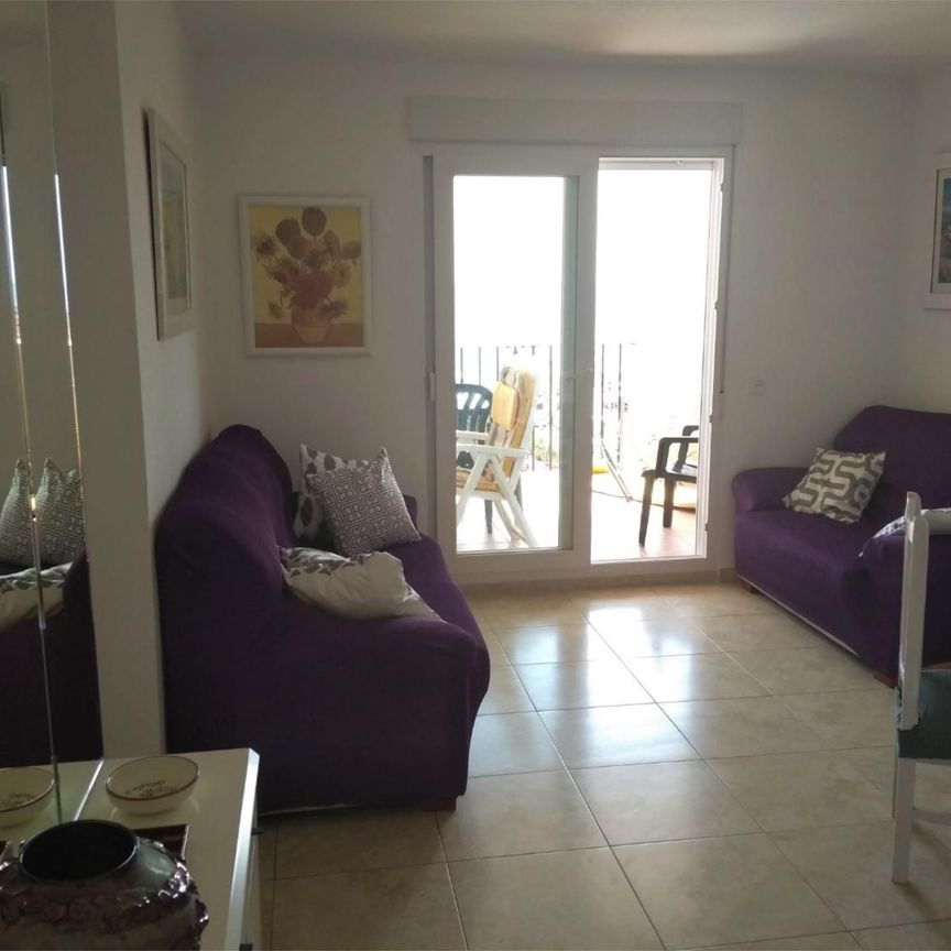 Apartamento de alquiler en Avenida la Marina, 4, Balneario - Photo 1