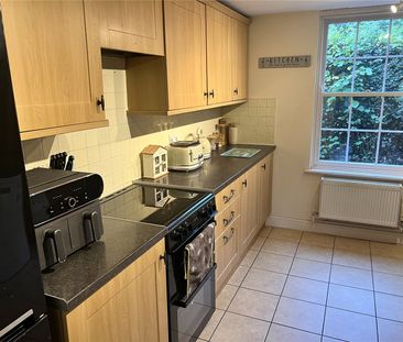 Brosters Cottage, Sugnall - Photo 3