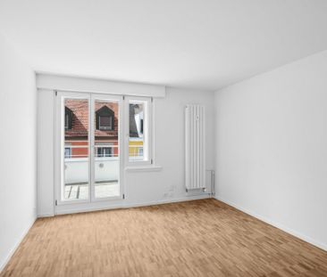 Sanierte Wohnung inmitten der Stadt Zürich - Foto 2