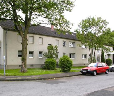 Demnächst frei! 2-Zimmer-Wohnung in Duisburg Huckingen - Photo 1