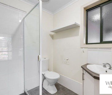 Spacious Four Bedroom Family Home in a Quiet Location - Photo 5