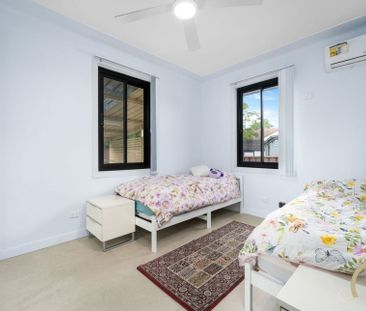 Renovated Family Home in a Peaceful South Wentworthville Location! - Photo 1