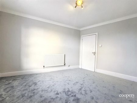 Victoria Road, Ruislip - Photo 5