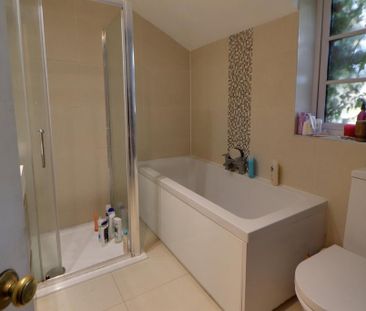 3 bedroom semi-detached house to rent - Photo 6