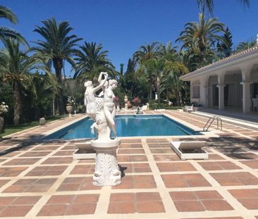 10 bedroom luxury Villa for rent in Calle París, Marbella, Andalusia - Photo 5