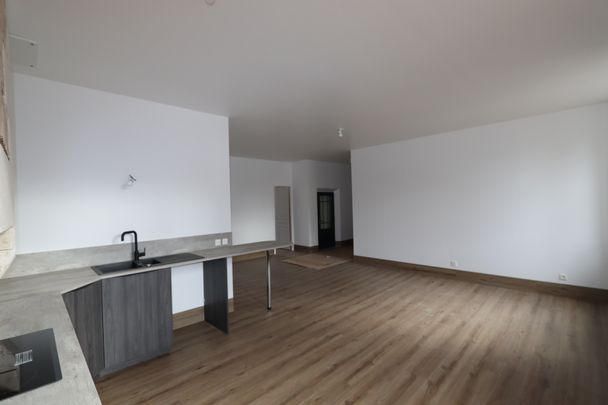 Location Appartement 4 pièces 95m² LA CHARITE SUR LOIRE 58400 - Photo 1