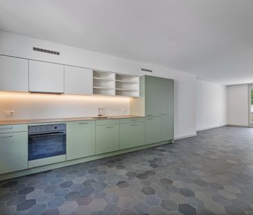 Trendige Maisonette-Dachwohnung mitten in der Stadt - Foto 2