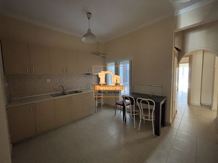 Διαμέρισμα για ενοικίαση Καμάρα - Ροτόντα (Κέντρο Θεσσαλονίκης) - Φωτογραφία 2