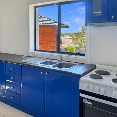 Studio Living Made Simple - Photo 3