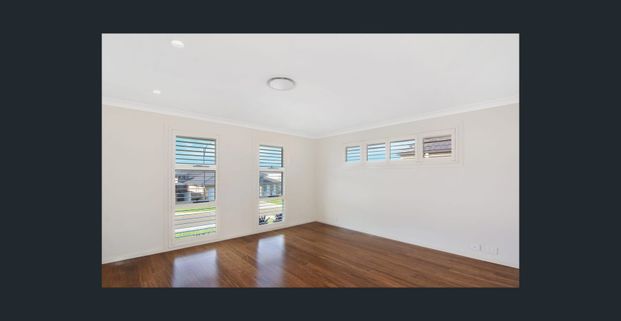 Spacious Family Home in a Prime Shell Cove Location - Photo 1