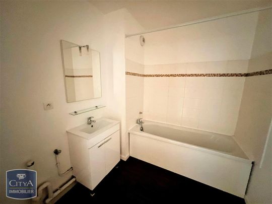 Location Appartement 3 pièces 64m² LOOS 59120 - Photo 1