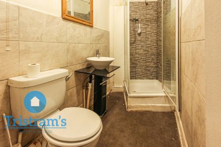 5 bed Mid Terraced House for Rent - Photo 4