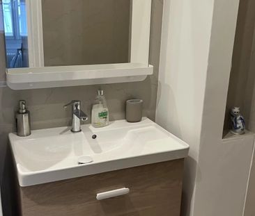 LOCATION MEUBLEE - 2PIECES - 1 CH - 36.7M² - QUARTIER NOTRE DAME CH... - Photo 6