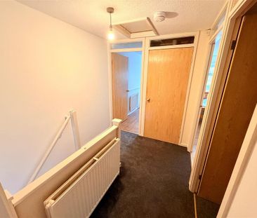 3 bedroom terraced house to rent - Photo 2
