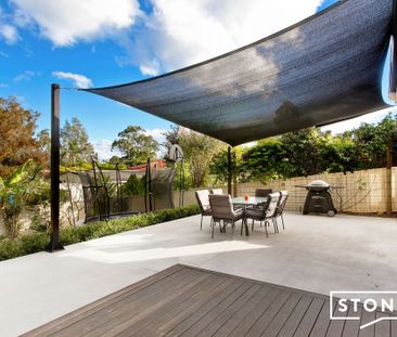 Immaculate family home backing onto reserve - Photo 6
