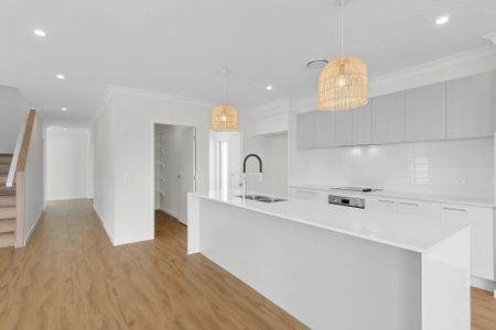 Hampton's-Inspired Family Home with Style, Space & Comfort - Photo 5