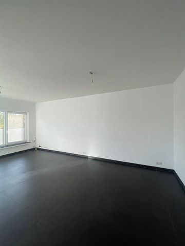 Appartement te huur - Photo 2