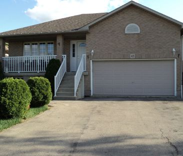 For Lease - 43 Spitfire Drive Unit# Upper Unit, Hamilton, Ontario - Photo 3