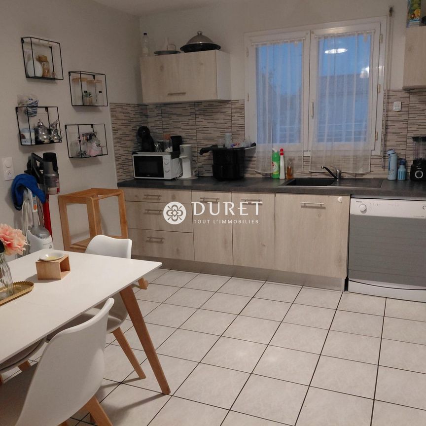 Location Maison 4 pièces 81m² LES HERBIERS 85500 - Photo 1