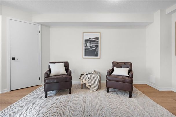 For Lease - 38 Kingbird Common, Cambridge, Ontario - Photo 1