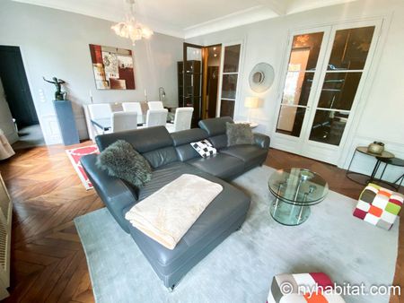 Logement à Paris, Location meublée - Photo 3