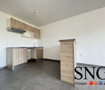 T3 AVEC TERRASSE + PARKING - Photo 1