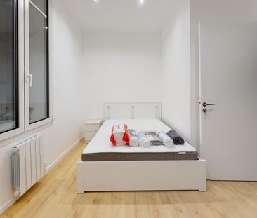 Ivry Port Brandebourg - Coliving dans une Grande Maison avec Jardin - Photo 1