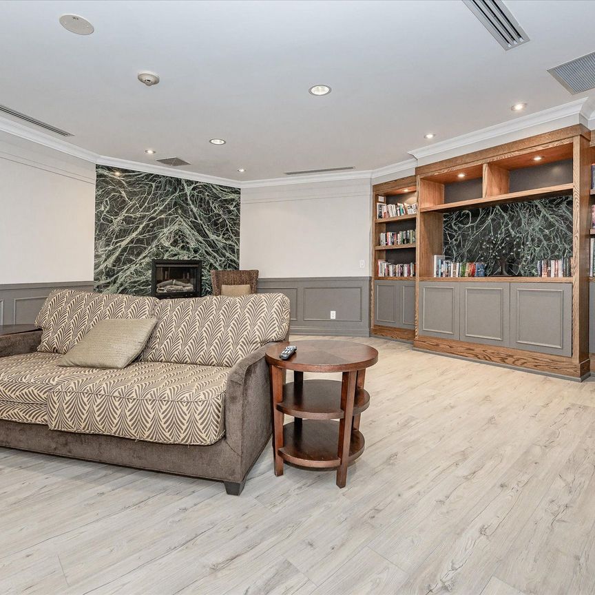 For Lease - 2379 Central Park Drive Unit# 201, Oakville, Ontario - Photo 1