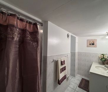 For Lease - 90 Via Romano Way Unit# Bedroom, Brampton, Ontario - Photo 4