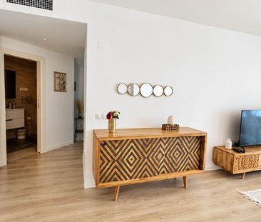 2 Bedroom Apartment For Rent in La Campana, Málaga - Photo 2